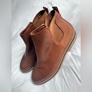 Kelsi Dagger Tan Chelsea Boots
